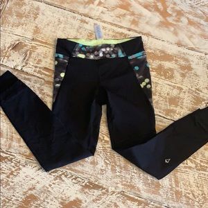 IVIVVA black leggings size 8.